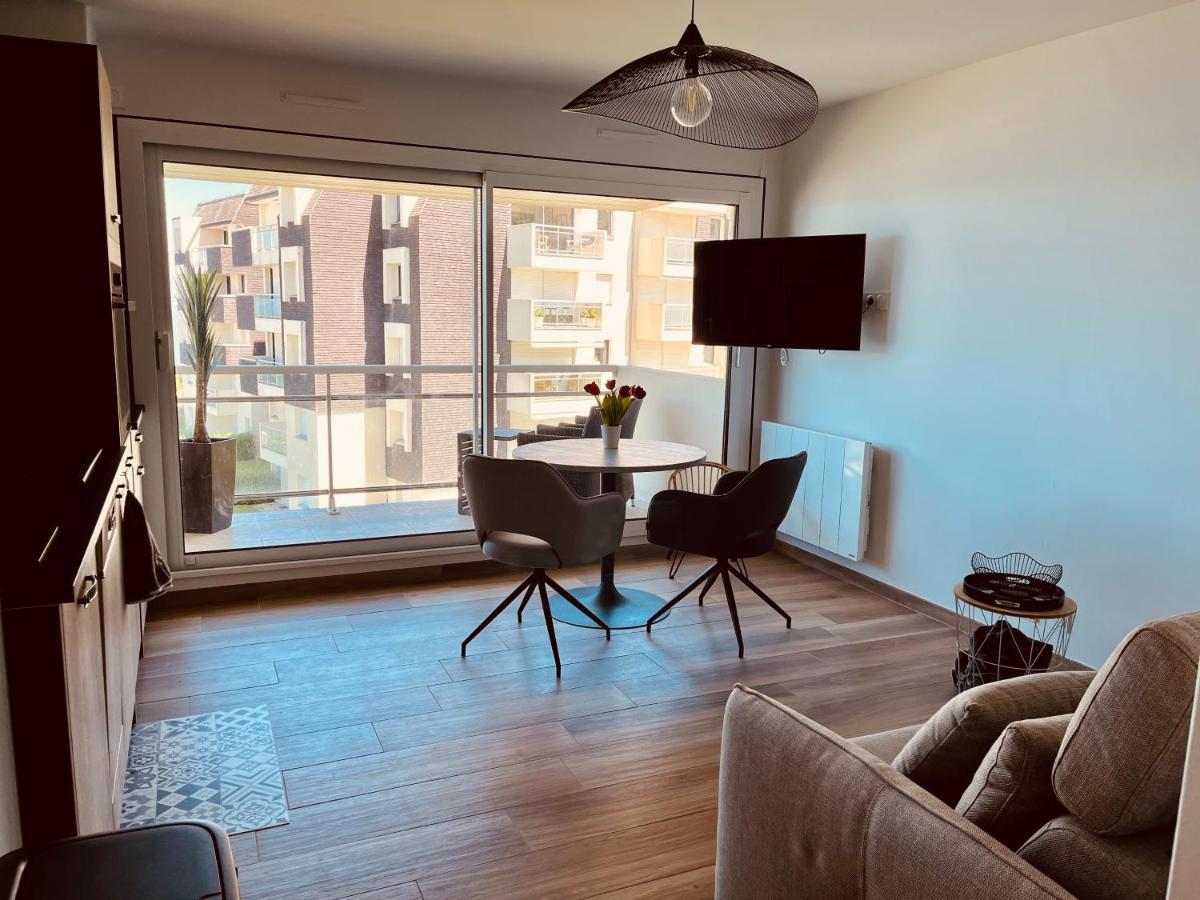 Studio, Vue Mer A 150M De La Plage 滨海图维列 外观 照片